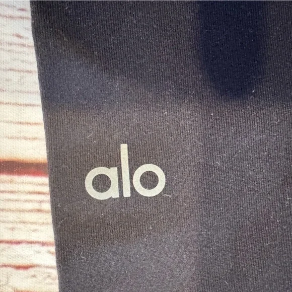 ALO Yoga 7/8 High-Waist Airbrush Legging in Black Sz S - Picture 5 of 8